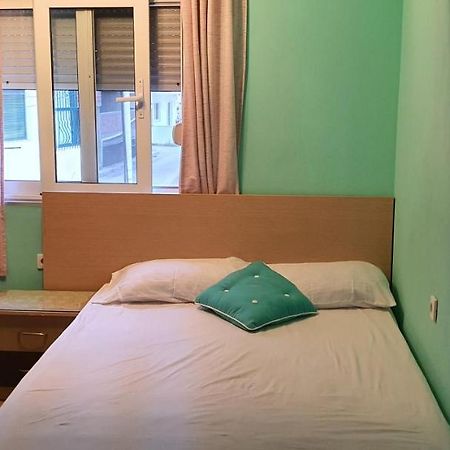 Enjoy Apartment Sarandë Esterno foto